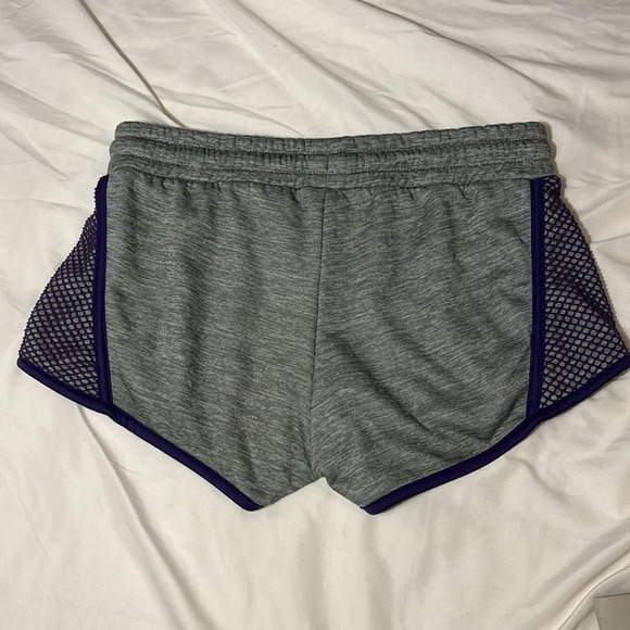 Colosseum Athletics NCAA Kansas State University KSU Wildcats Shorty Shorts -M - Picture 4 of 8